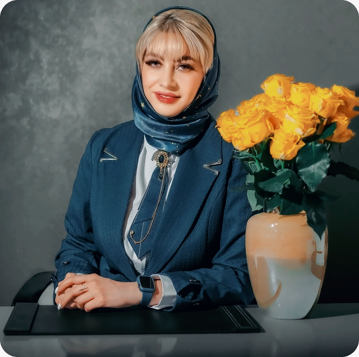 دکتر مریم قائدشرفی _مدیرکلینیک